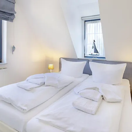 Apartment Cap Vilano List